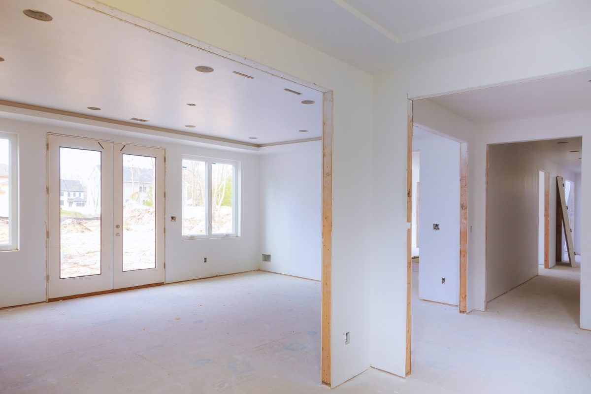 interior-unfinished-installation-construction-housing-min